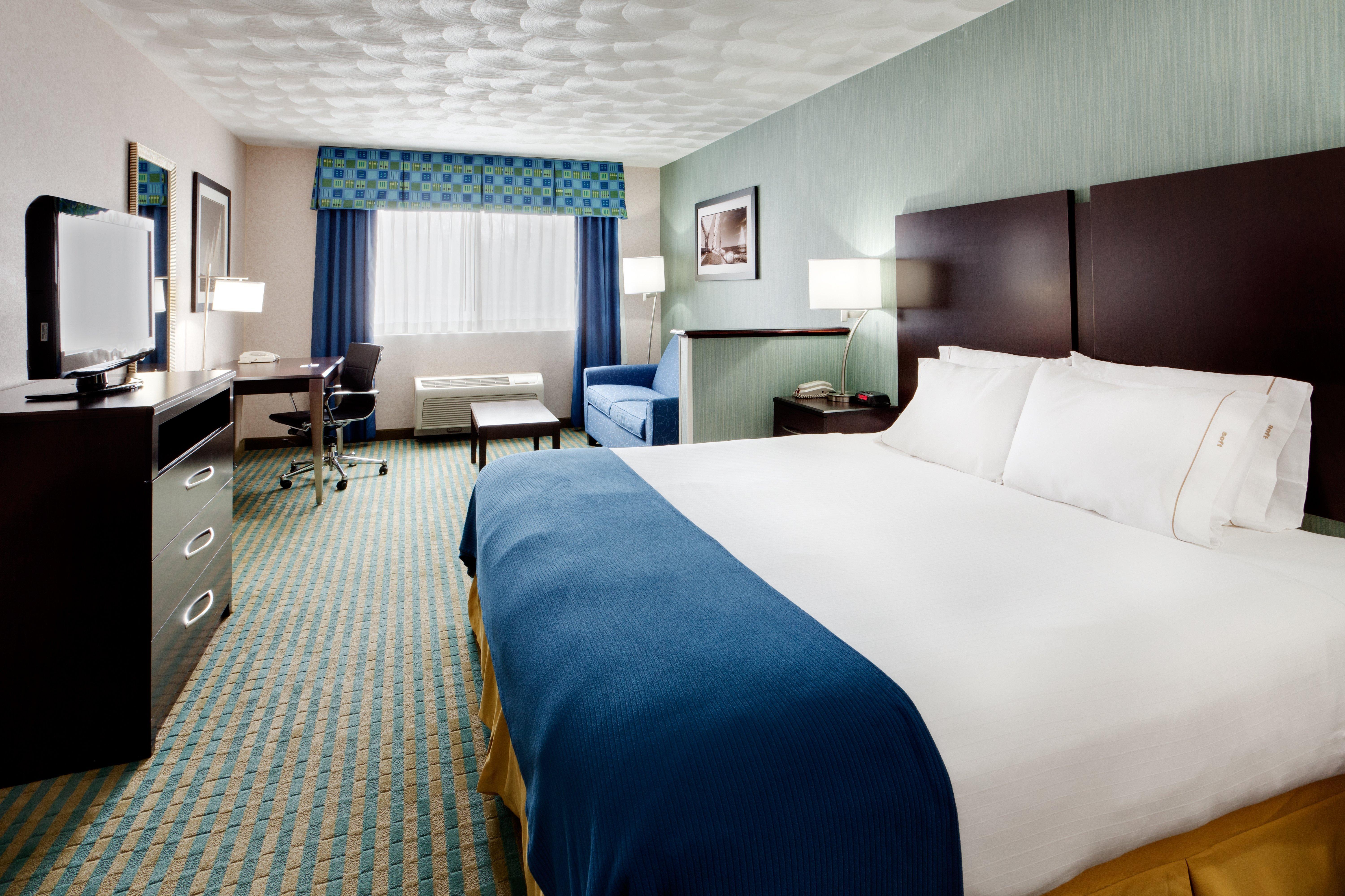 Holiday Inn Express & Suites Smithfield - Providence By Ihg Екстериор снимка