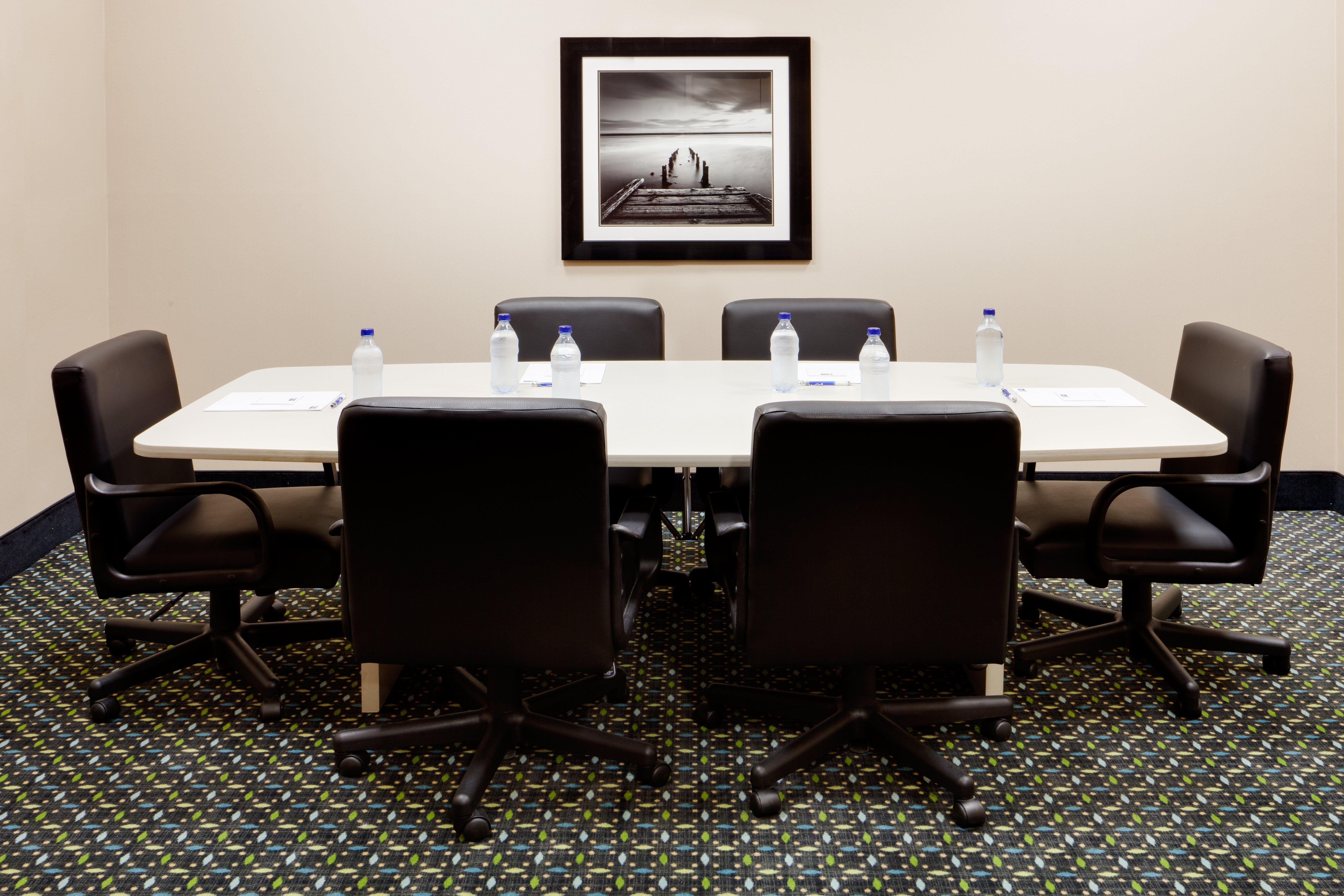 Holiday Inn Express & Suites Smithfield - Providence By Ihg Екстериор снимка